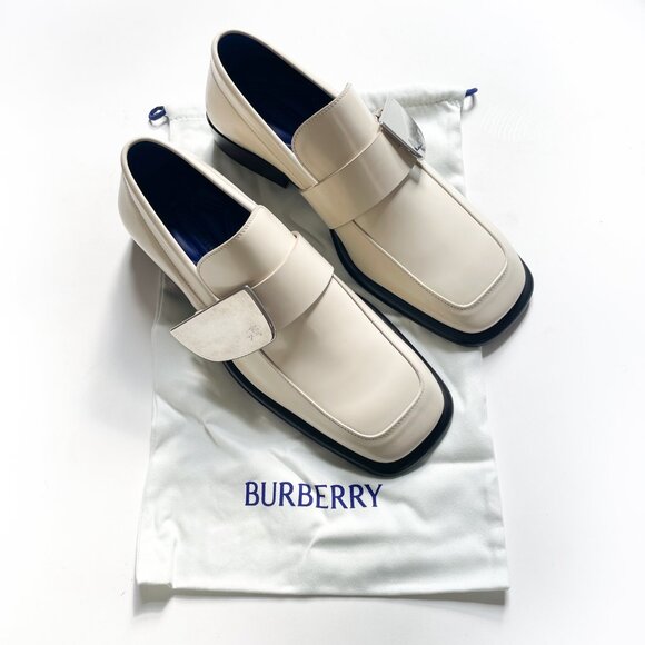 Burberry Men’s Shield Leather Loafer Soap Size EU 40 NEW IN BOX - Picture 3 of 11